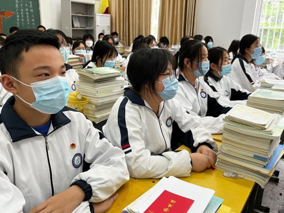 AB9A59D2C43B6AA490E51AC93F606557