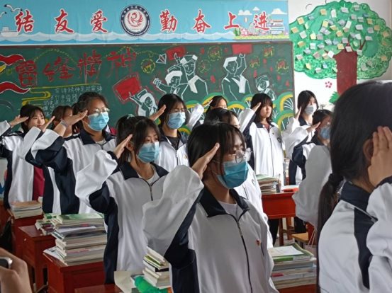 55B3ED664429DF52B33D6D7FC8192FE3